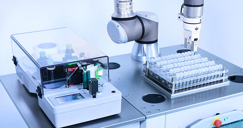 Marking of sample tubes with cab label printers