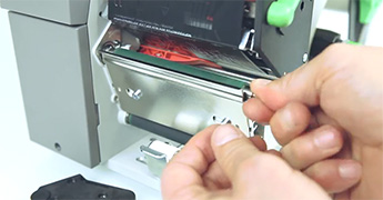 A+ series - changing the print roller